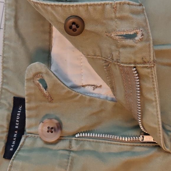 Banana Republic cotton shorts army green size 0 - Picture 5 of 6